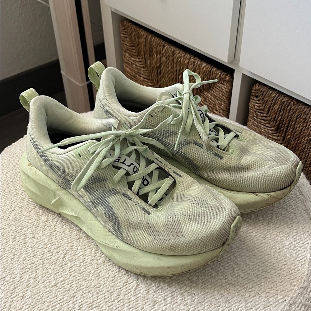 womens novablast 5's